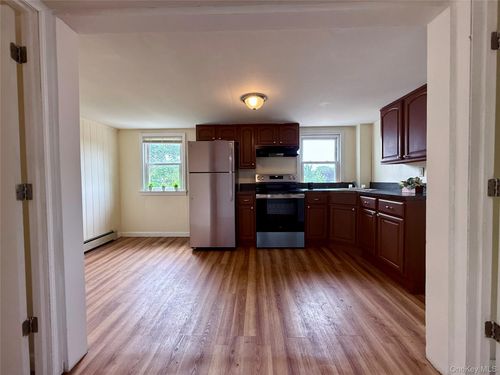 52 Hoffman Ln, Central Islip, NY, 11722-2529 | Card Image