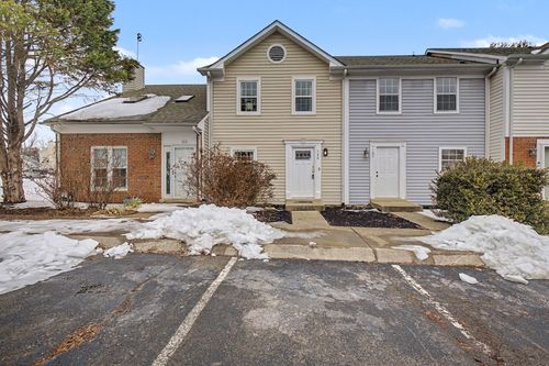 105 Carriage Pl, Clarksville, TN, 37042-3486 | Card Image