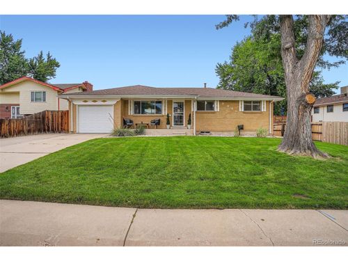8841 W Louisiana Pl, Lakewood, CO, 80232-5214 | Card Image
