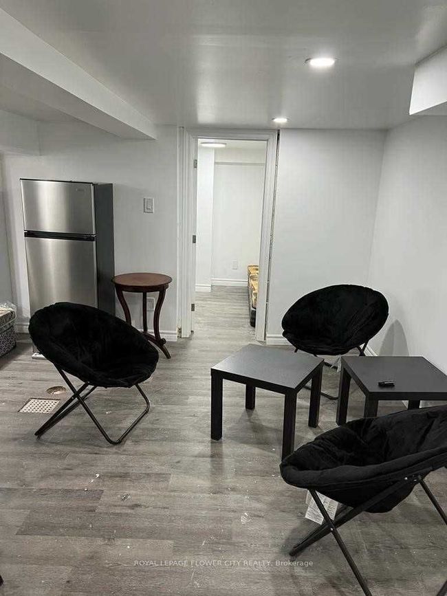 1122 Louis Ave, House other with 3 bedrooms, 3 bathrooms and 4 parking in Windsor ON | Image 19