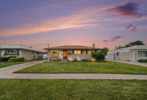 11822 Highland Drive, Warren, MI, 48089 | Card Image