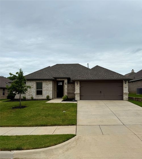 1515 Blanco Trl, Mansfield, TX, 76063-1695 | Card Image
