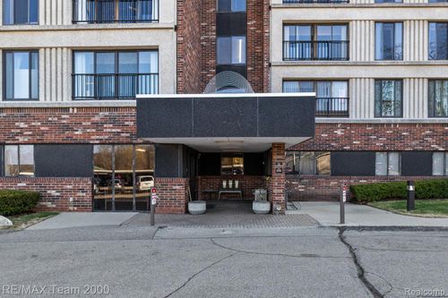 apt-206-21800 Morley Ave, Dearborn, MI, 48124-2341 | Card Image