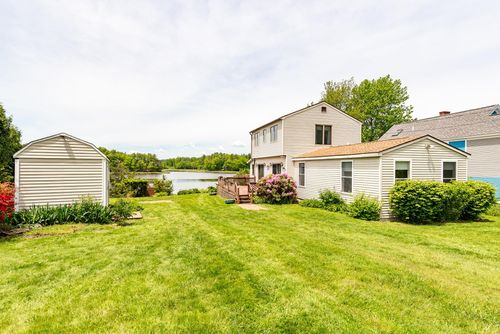 131 Spur Road, Dover, NH, 03820 | Card Image