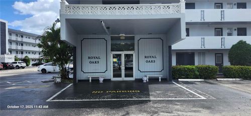 apt-238-443 Ne 195th St, Miami, FL, 33179-3305 | Card Image