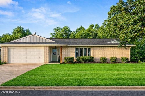 1016 Meadow Brook Street, DeRidder, LA, 70634 | Card Image