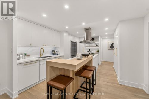 1409-820 Burnhamthorpe Road, Toronto (Markland Wood), ON, M9C4W2 | Card Image