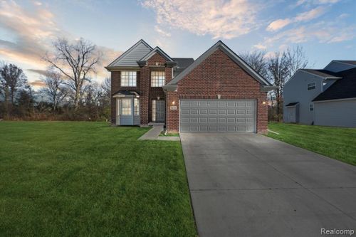 9033 Heritage Drive, Romulus, MI, 48174 | Card Image