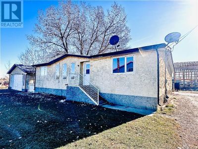 1921 21 St, House other with 3 bedrooms, 2 bathrooms and 5 parking in Nanton AB | Image 1