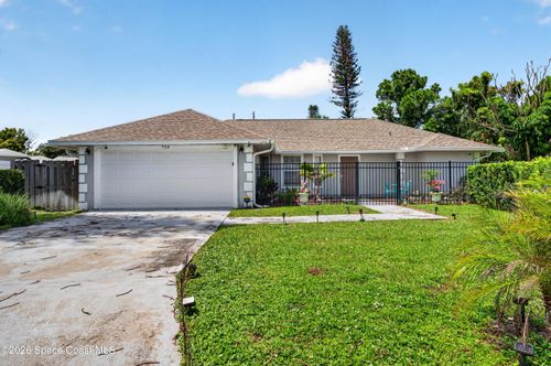 714 John Carroll Ln, Melbourne, FL, 32904-7540 | Card Image