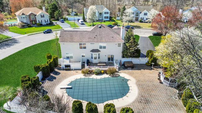 31 Woodview Dr, House other with 5 bedrooms, 4 bathrooms and null parking in Howell NJ | Image 42