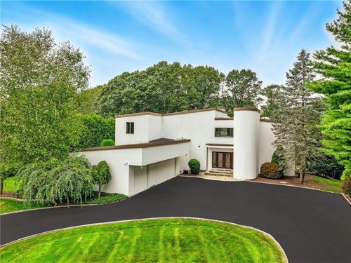 129 Valerie Ct, Cranston, RI, 02921-3303 | Card Image