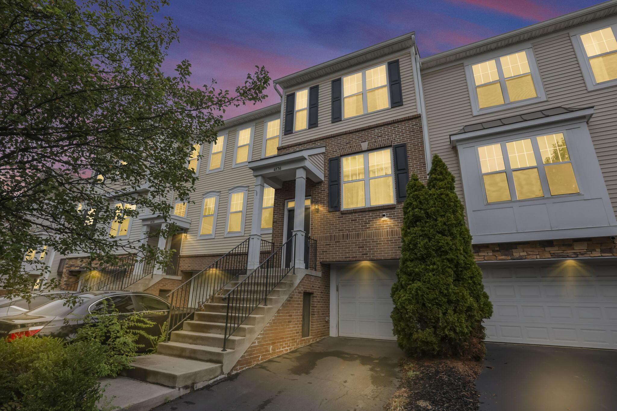 Emerius Dr, Columbus, OH 43219