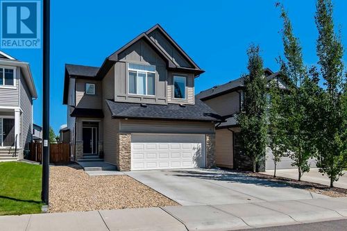 11 Drake Landing St, Okotoks, AB, T1S0P7 | Card Image