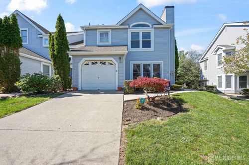124 Magee Ct, East Brunswick, NJ, 08816-5802 | Card Image