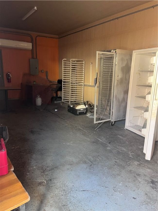 406 N Johnson St, Home with 0 bedrooms, 0 bathrooms and null parking in Alice TX | Image 24
