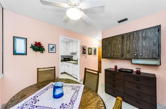 APT-1206 - 2700 Bayshore Blvd, Condo with 2 bedrooms, 1 bathrooms and null parking in DUNEDIN FL | Image 23