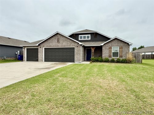 31752 E 62nd Pl S, Broken Arrow, OK, 74014-5649 | Card Image