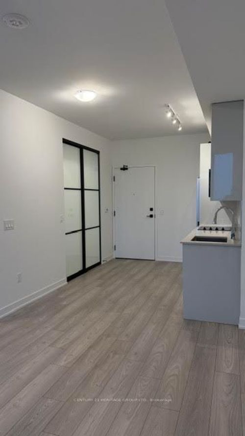 1308-474 Caldari Rd, Vaughan, ON, L4K5P1 | Card Image