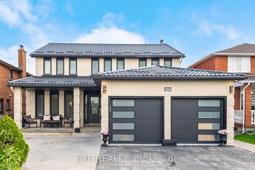 8350 Martin Grove Rd, Woodbridge, ON, L4L6H1 | Card Image