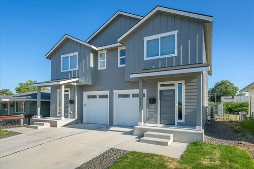 2204 E Rich Ave, Spokane, WA, 99207-4348 | Card Image