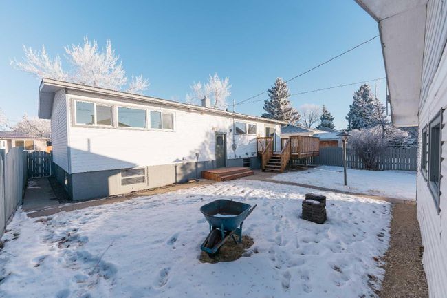 4121 38 Street, Home with 5 bedrooms, 2 bathrooms and 5 parking in Red Deer AB | Image 38