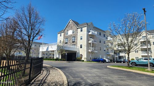 423-8 Wall Street, Clifton Park, NY, 12065 | Card Image