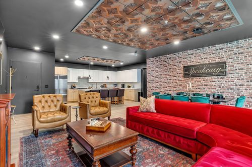 apt-504-635 7th Ave S, Nashville, TN, 37203-5047 | Card Image