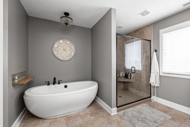 Primary Bedroom Suite Bathroom | Image 25