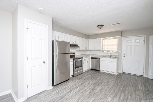 1800 Labette Manor Dr, Condo with 0 bedrooms, 0 bathrooms and null parking in Little Rock AR | Image 5