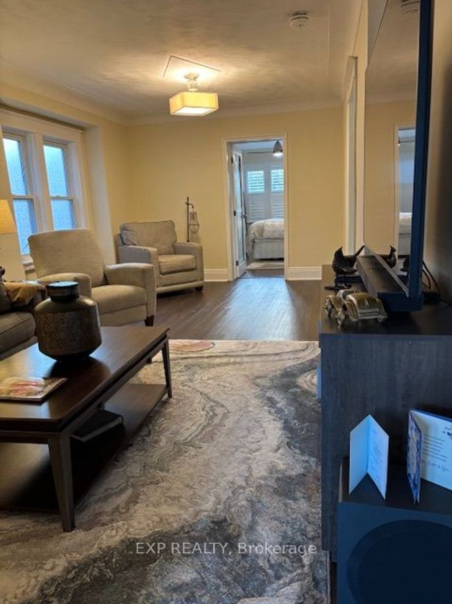 1 - 140 Ottawa St S, House other with 2 bedrooms, 1 bathrooms and 1 parking in Hamilton ON | Image 6