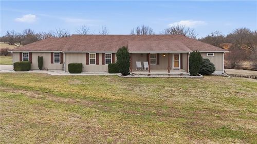 29309 E State Route B, Archie, MO, 64725-8215 | Card Image