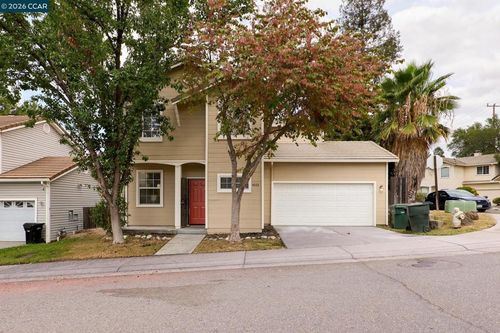 4233 Shandwick Dr, Antelope, CA, 95843-6113 | Card Image