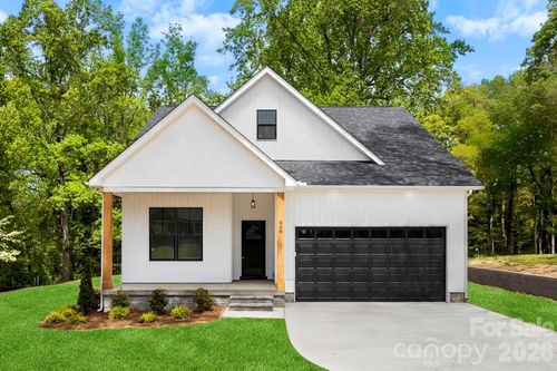 508 Pine St, Landis, NC, 28088-2124 | Card Image