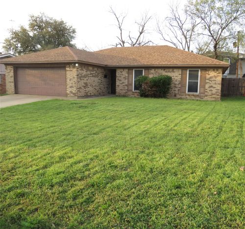 6609 Yolanda Dr, Fort Worth, TX, 76112-4127 | Card Image