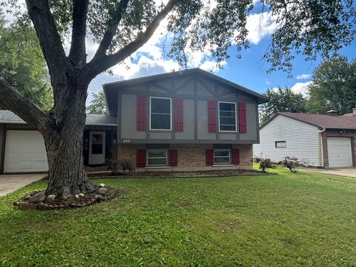 699 Darlington Ln, Crystal Lake, IL, 60014-7709 | Card Image