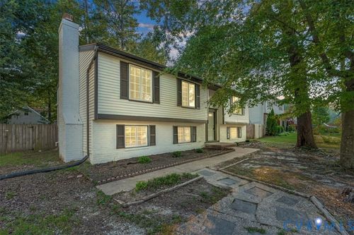 10411 Looking Glass Rd, North Chesterfield, VA, 23235-3856 | Card Image