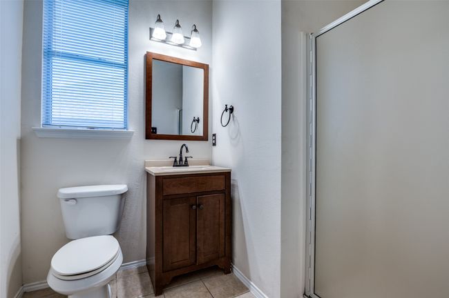 1st floor with shower | Image 23
