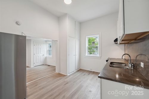 506 N Styers St, Cherryville, NC, 28021-2800 | Card Image