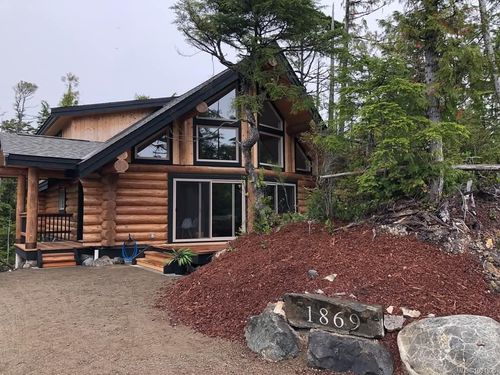 1869 Cedar Grove Pl, Ucluelet, BC, V0R3A0 | Card Image