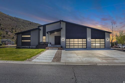 846 270, Kamas, UT, 84036-1288 | Card Image