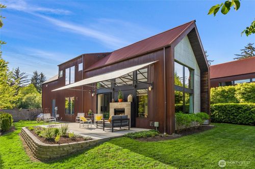 4670 Flying Goat Ave Ne, Bainbridge Island, WA, 98110 | Card Image
