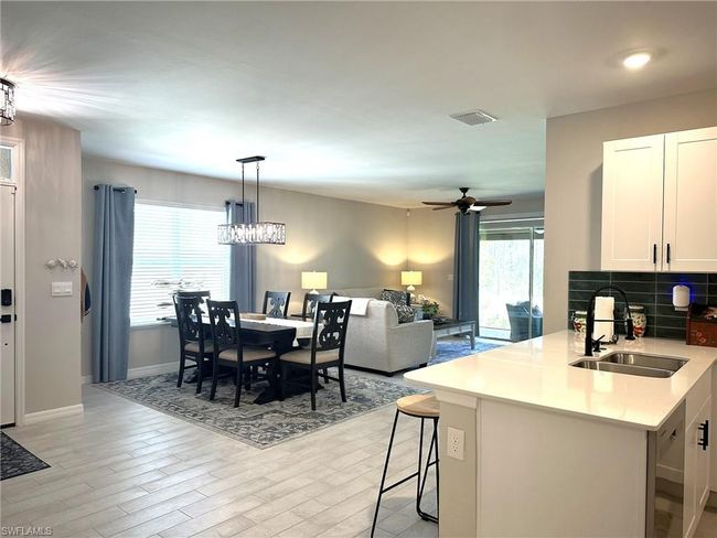 20679 Plumwood Loop, Condo with 2 bedrooms, 2 bathrooms and null parking in NORTH FORT MYERS FL | Image 4