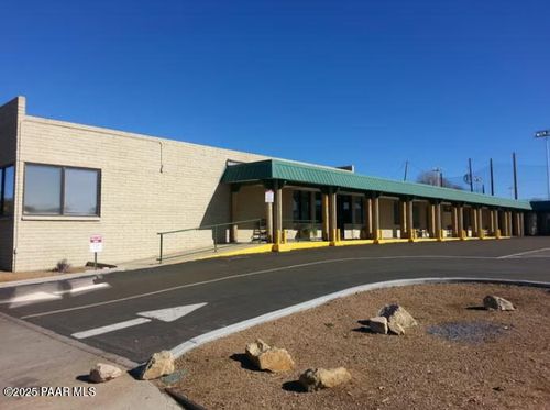 1003 Division St, Prescott, AZ, 86301-1657 | Card Image