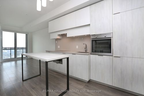 4203-8 Eglinton Ave E, Toronto, ON, M4P0C1 | Card Image