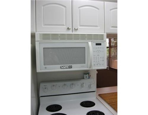 305-2400 Ne 10th St, Pompano Beach, FL, 33062-4181 | Card Image