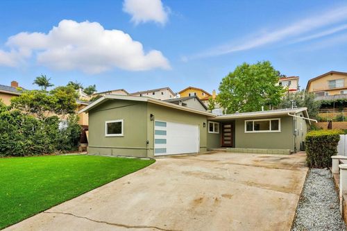 2064 Catalina Blvd, San Diego, CA, 92107-2644 | Card Image