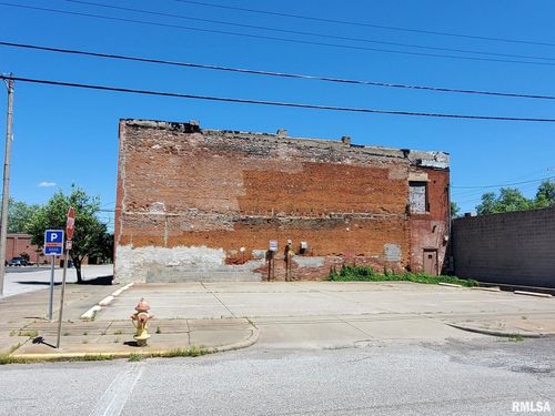 000 Chestnut St, Murphysboro, IL, 62966 | Card Image