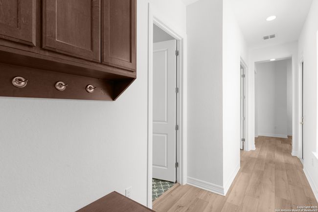 8166 Blue Oak, House other with 4 bedrooms, 5 bathrooms and null parking in Garden Ridge TX | Image 28