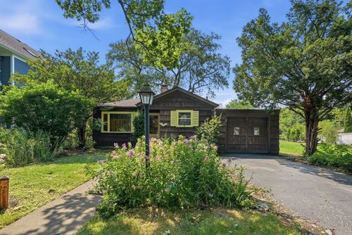 416 S Fairview Avenue, Elmhurst, IL, 60126 | Card Image